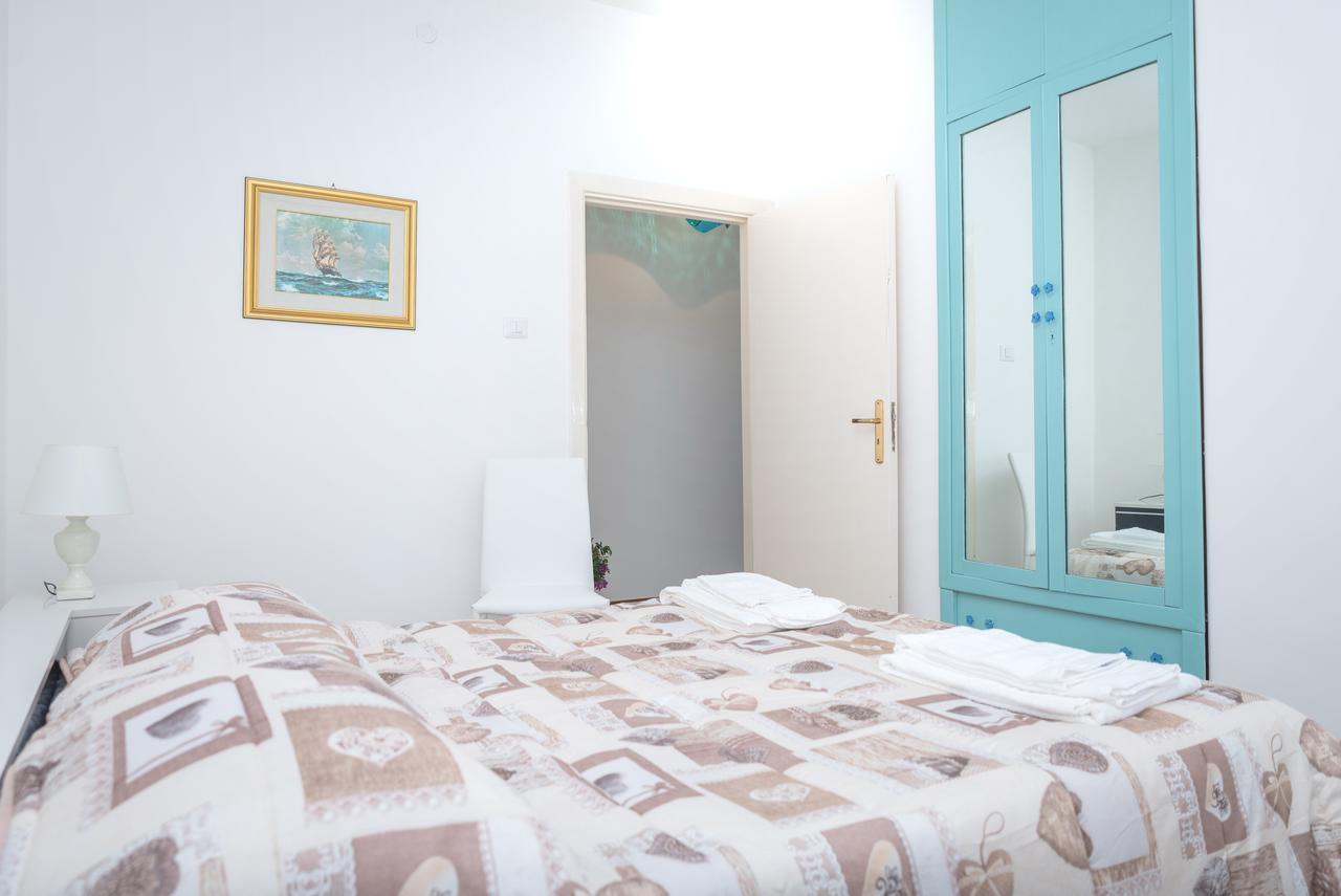La Via Del Mare Villa ไมยอรี ภายนอก รูปภาพ