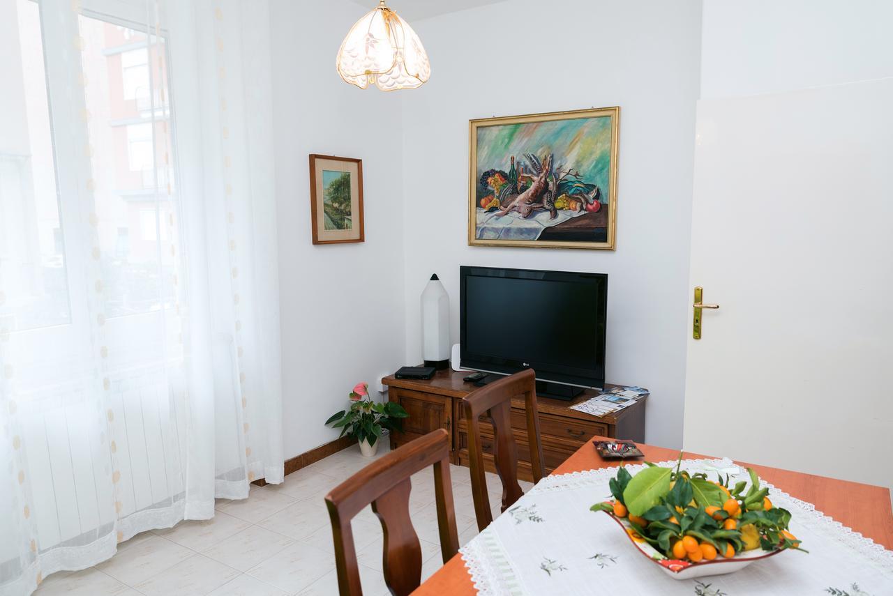 La Via Del Mare Villa ไมยอรี ภายนอก รูปภาพ